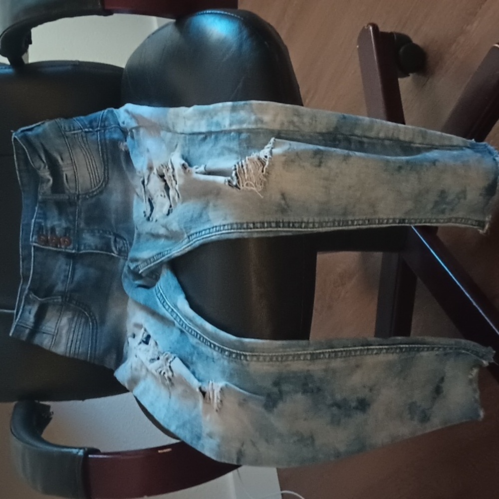 Juniors jeans